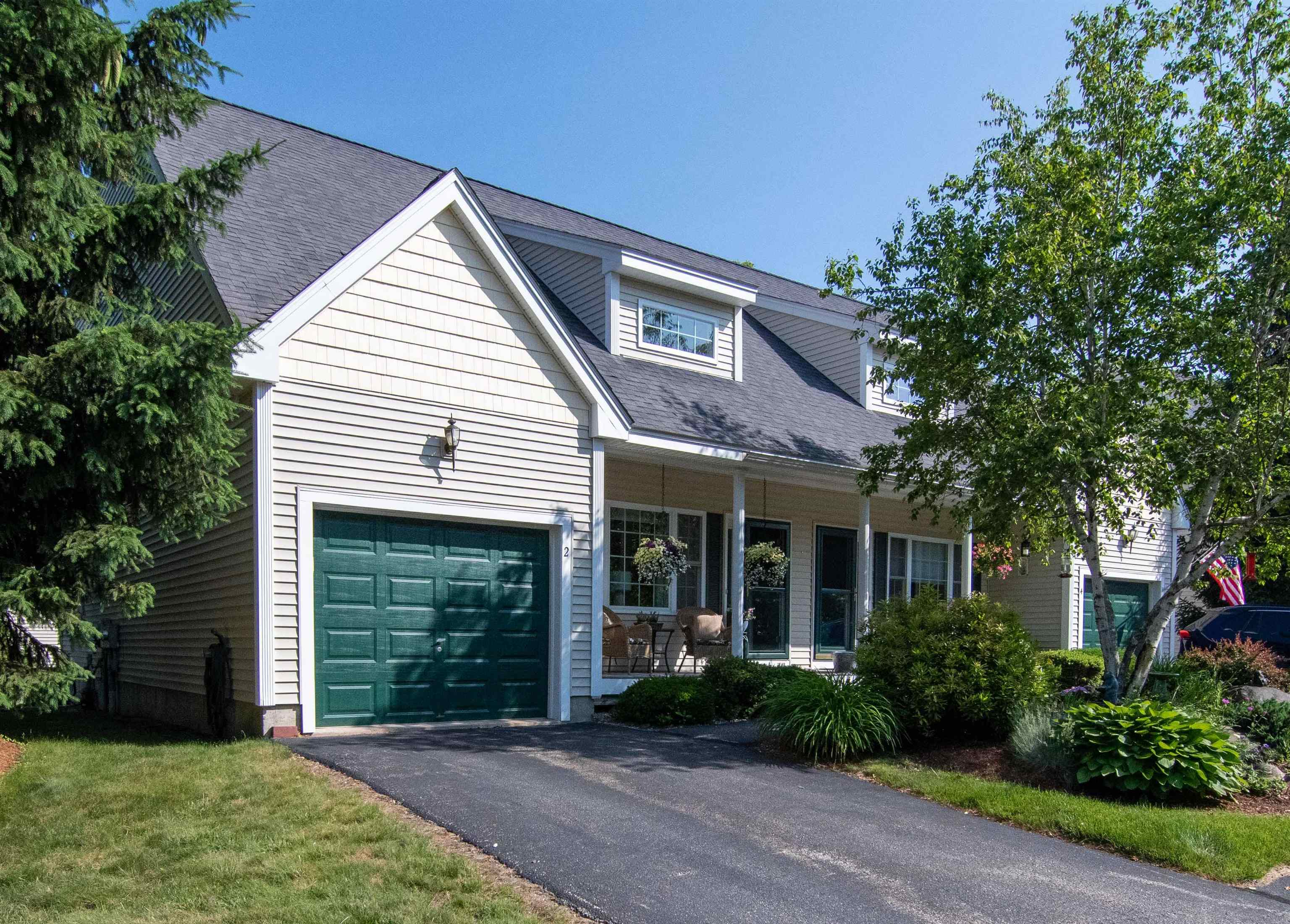 2 Locksley Lane Raymond, NH 03077 - Photo 1 of 35