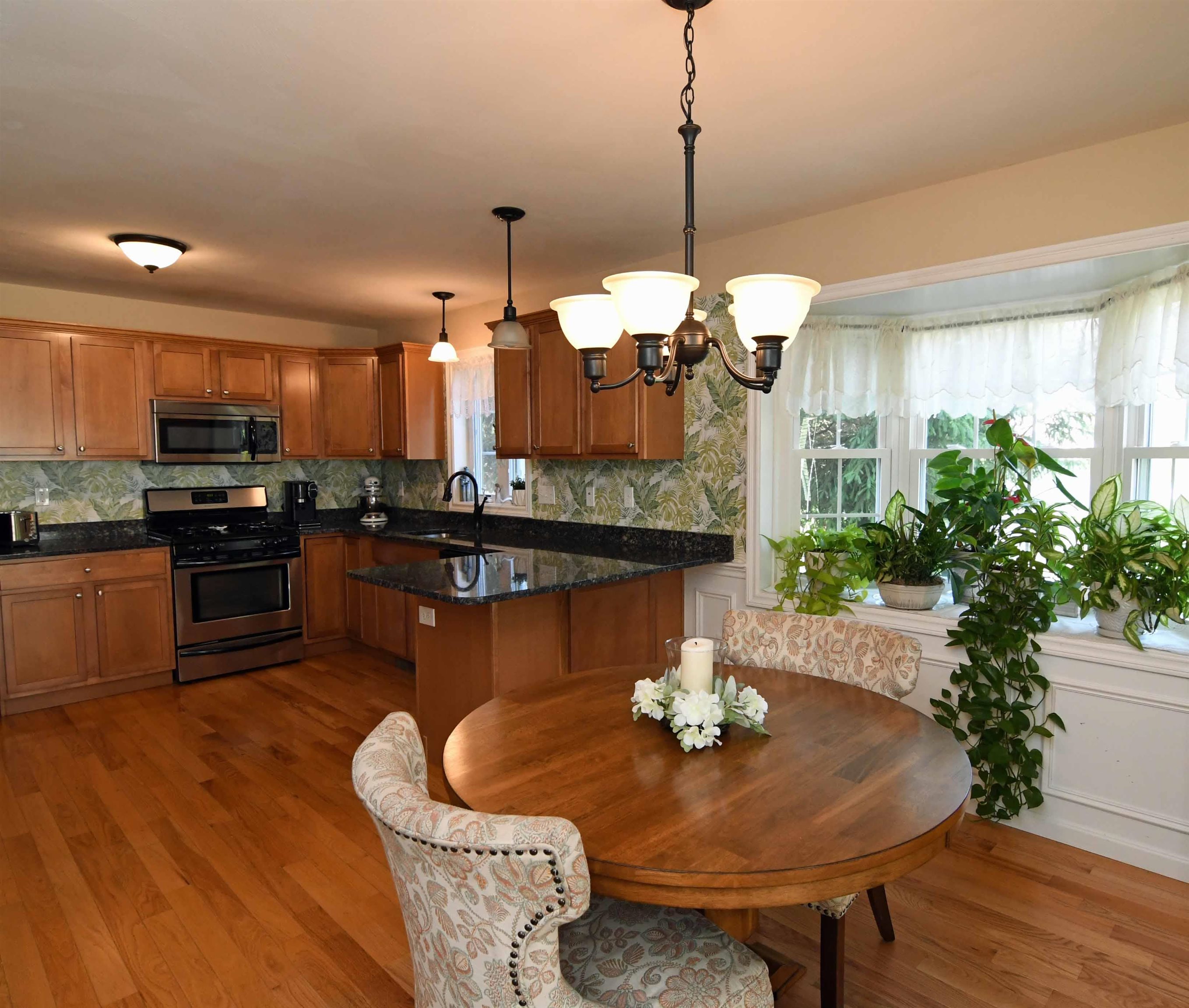 2 Locksley Lane Raymond, NH 03077 - Photo 11 of 35