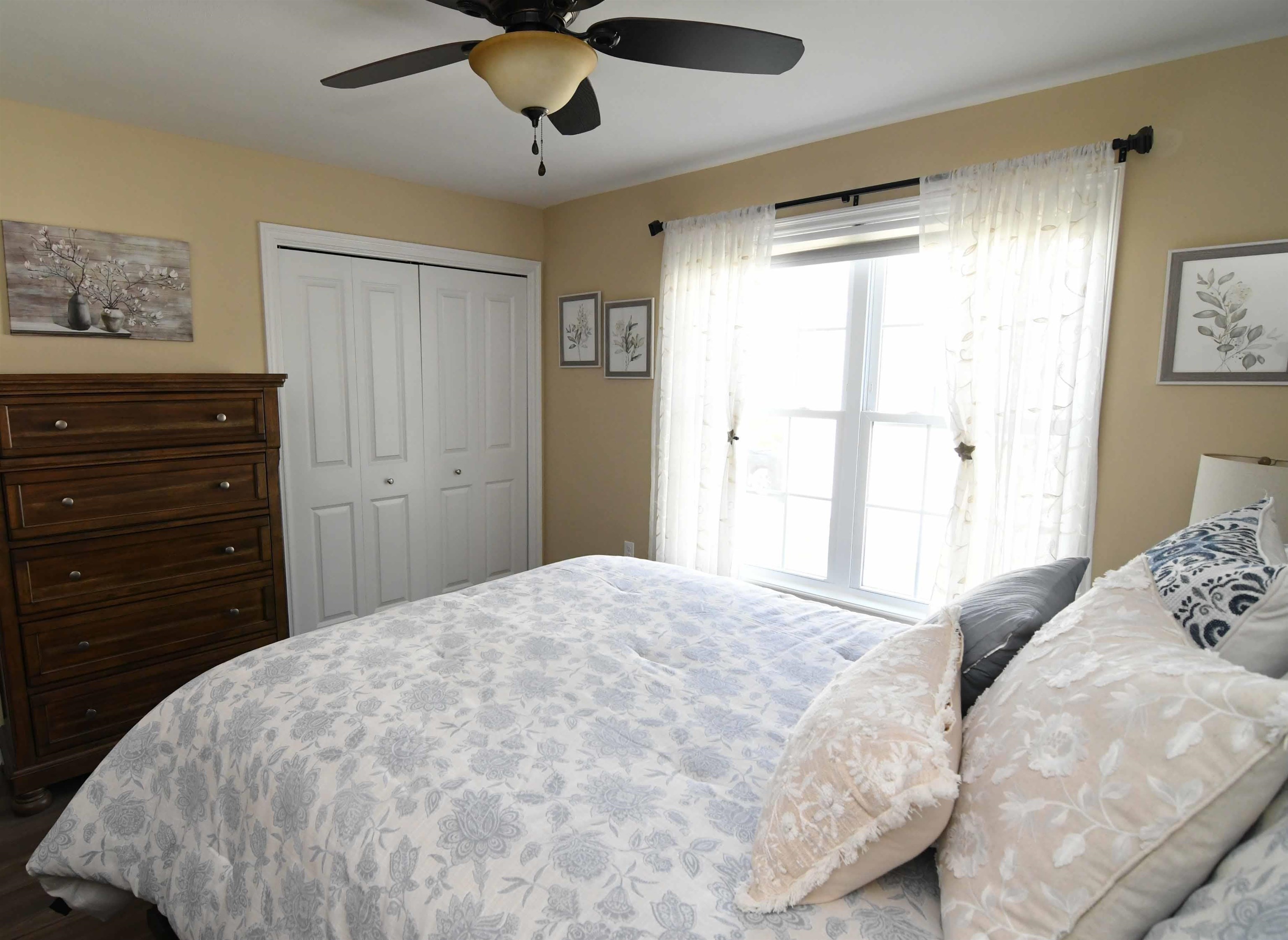 2 Locksley Lane Raymond, NH 03077 - Photo 19 of 35