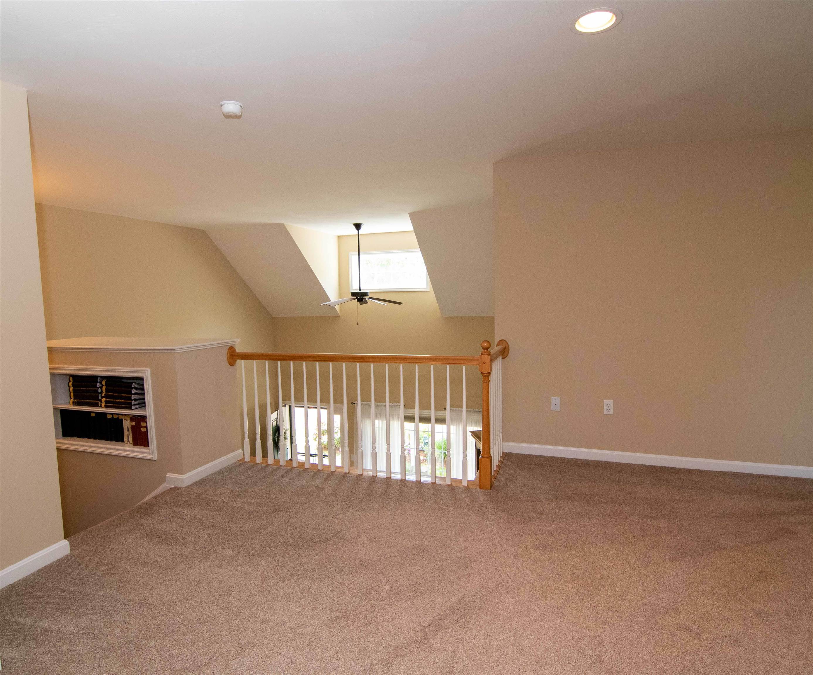 2 Locksley Lane Raymond, NH 03077 - Photo 25 of 35