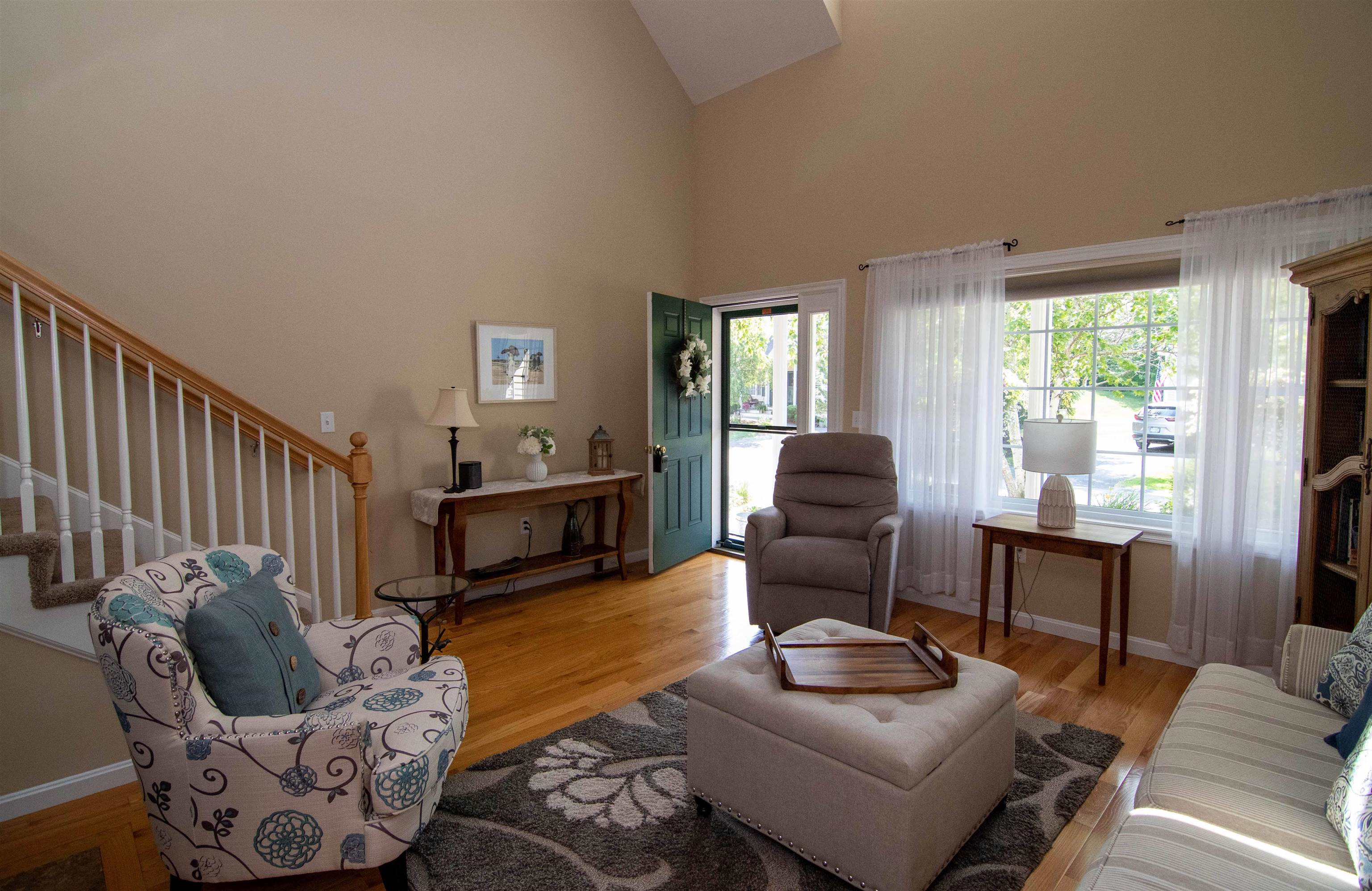 2 Locksley Lane Raymond, NH 03077 - Photo 8 of 35