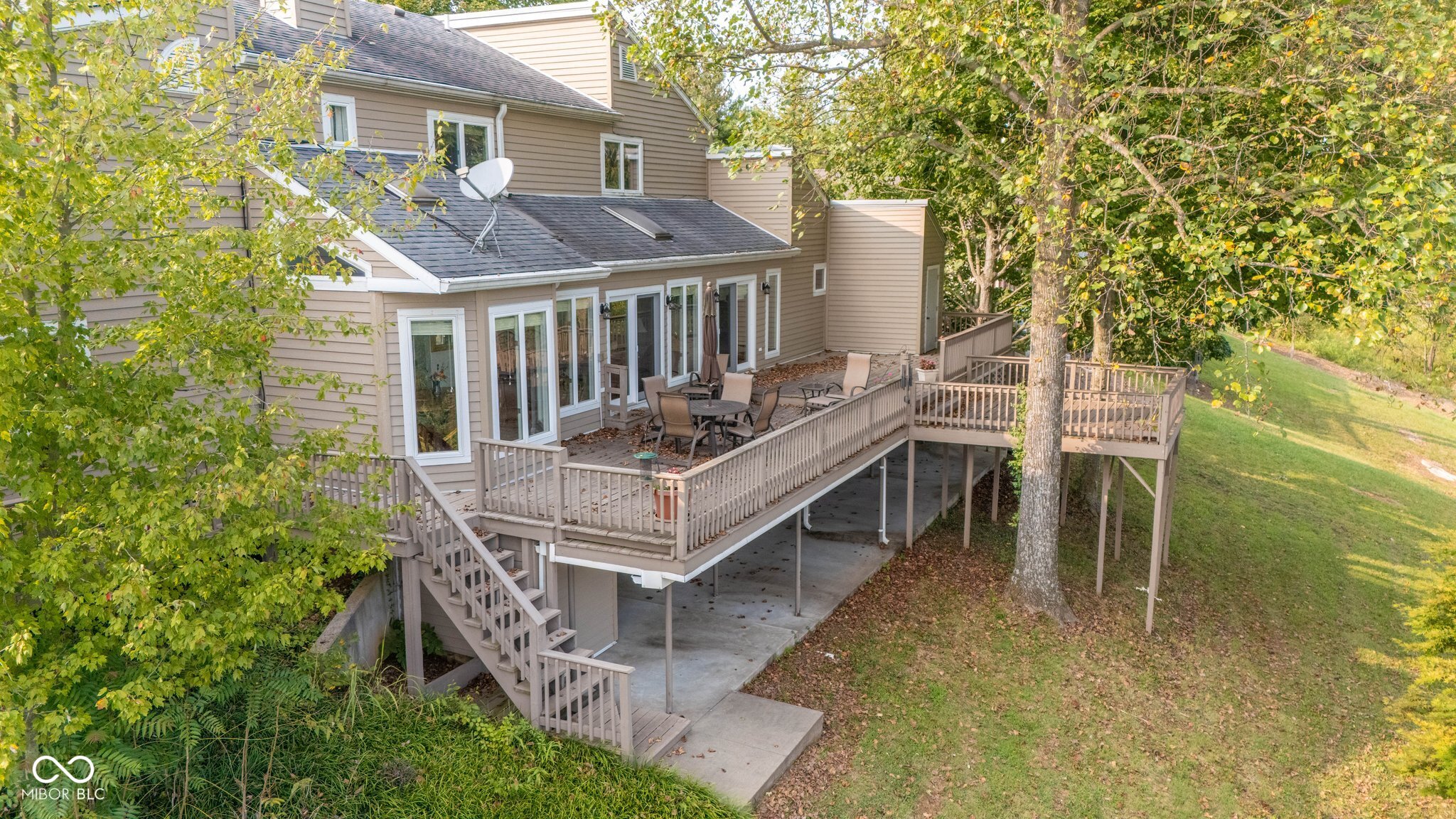2255 South Logan's Point Drive Hanover, IN 47243 - Photo 3 of 36 Gallery Image 3