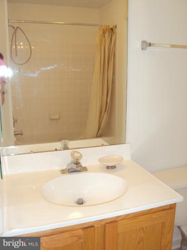 9604 Haven Farm Road, Unit 9604E Perry Hall, MD 21128 - Photo 2 of 16 Family Bath