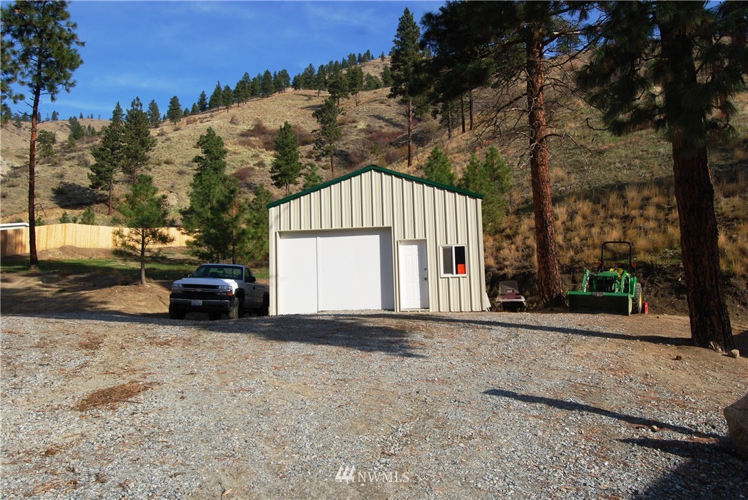 6615 Navarre Coulee Road Chelan, WA 98816 - Photo 18 of 21 Gallery Image 18