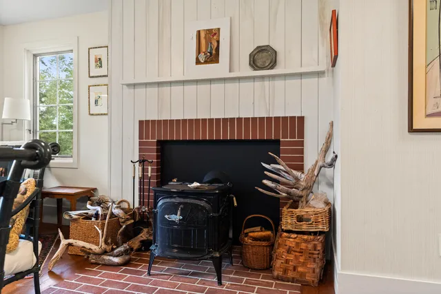 $1,095,000 | 28 Orne Lane, Cushing, ME 04563