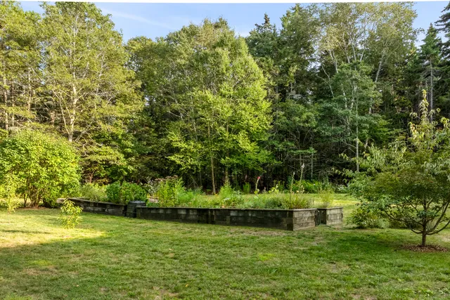 $1,095,000 | 28 Orne Lane, Cushing, ME 04563