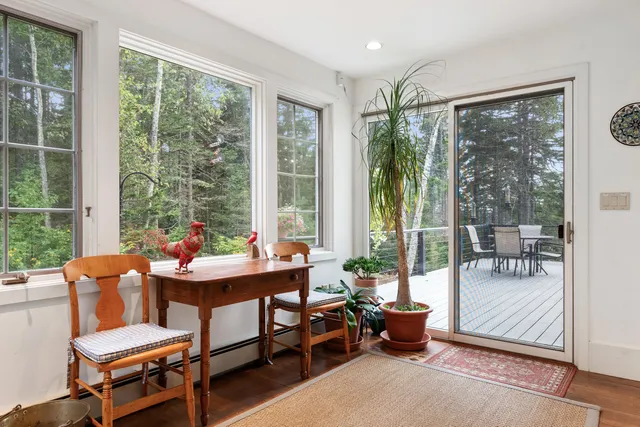 $1,095,000 | 28 Orne Lane, Cushing, ME 04563