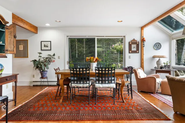 $1,095,000 | 28 Orne Lane, Cushing, ME 04563