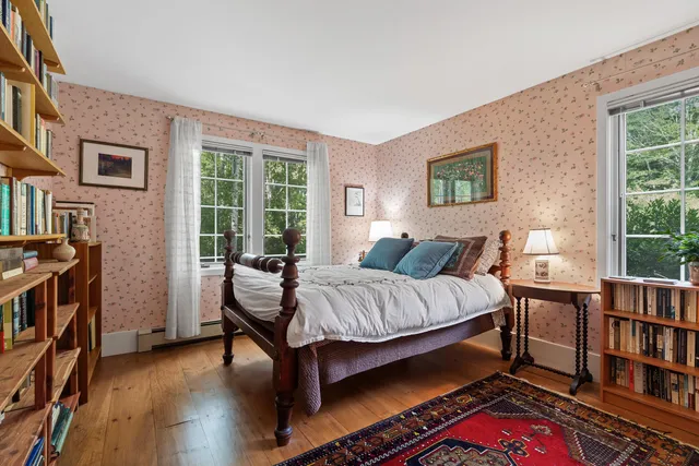 $1,095,000 | 28 Orne Lane, Cushing, ME 04563