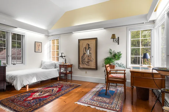 $1,095,000 | 28 Orne Lane, Cushing, ME 04563