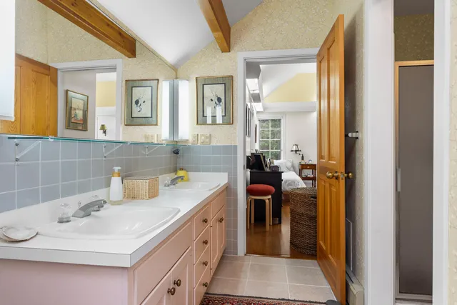 $1,095,000 | 28 Orne Lane, Cushing, ME 04563