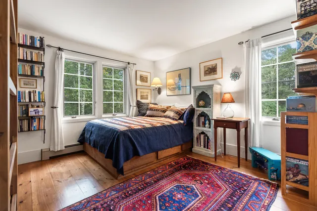 $1,095,000 | 28 Orne Lane, Cushing, ME 04563