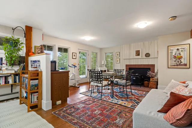 $1,095,000 | 28 Orne Lane, Cushing, ME 04563