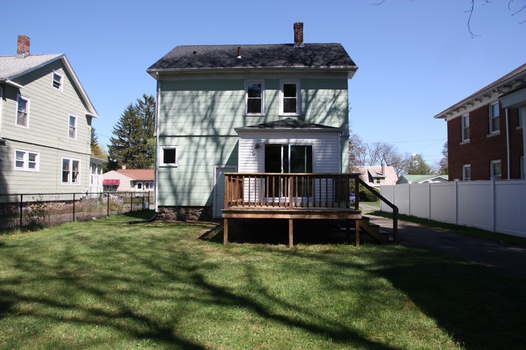 17 Calumet Road Holyoke, MA 01040 - Photo 16 of 19 Gallery Image 16