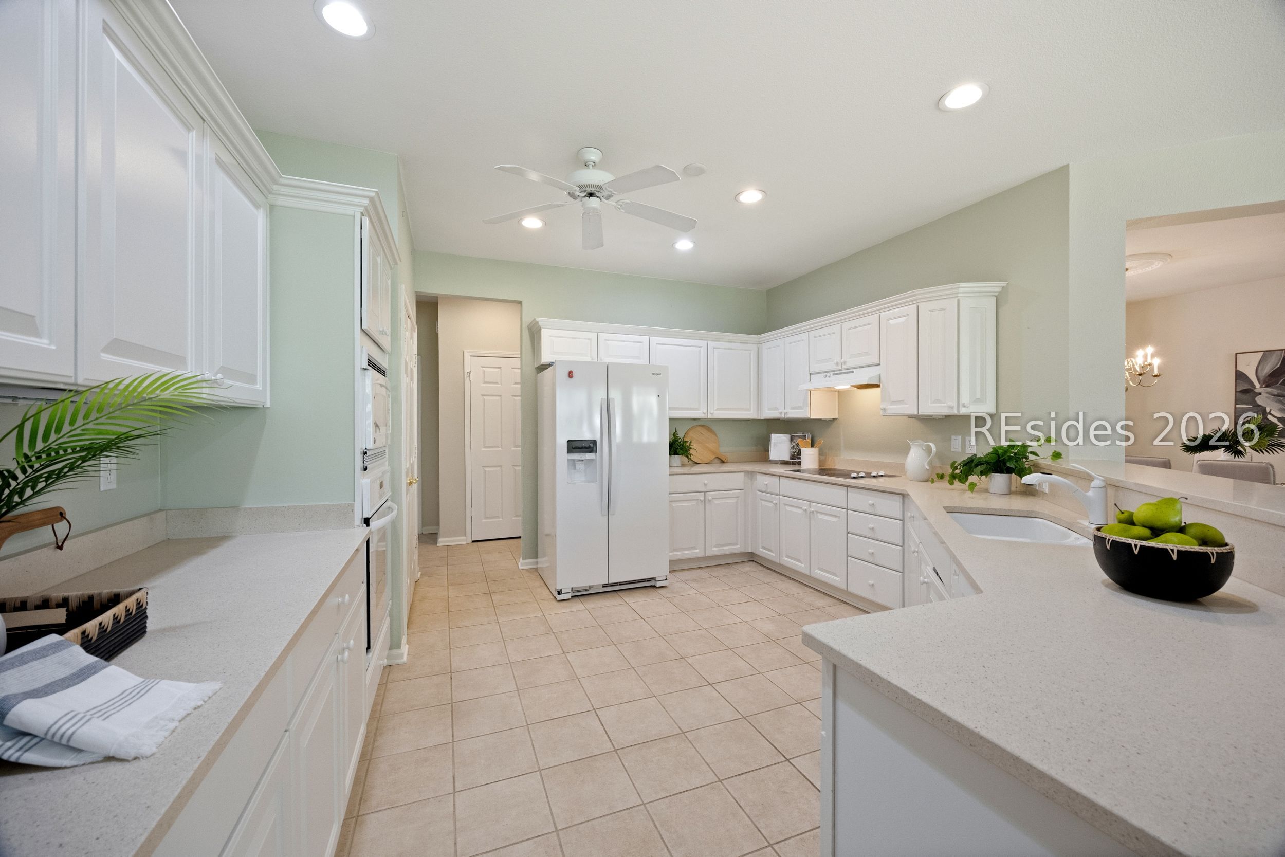 149 Hampton Circle Bluffton, SC 29909 - Photo 5 of 27 kitchen