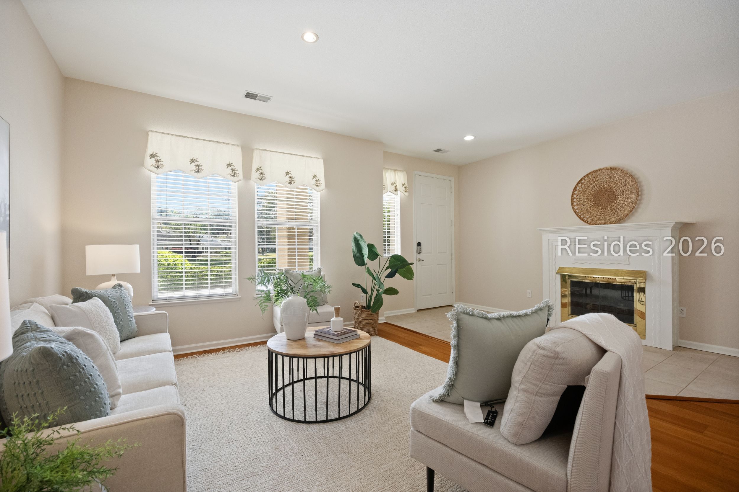 149 Hampton Circle Bluffton, SC 29909 - Photo 10 of 27 Den