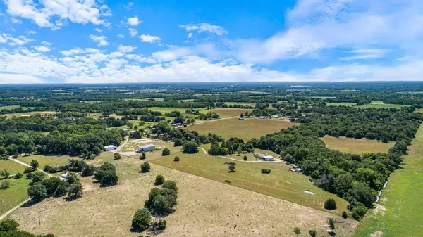 $999,999 | 1211 VZ County Road, Canton, TX 75103