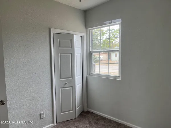 en empty room with window