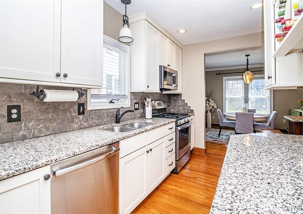 210 Wellington Road DeWitt, NY 13214 - Photo 25 of 47