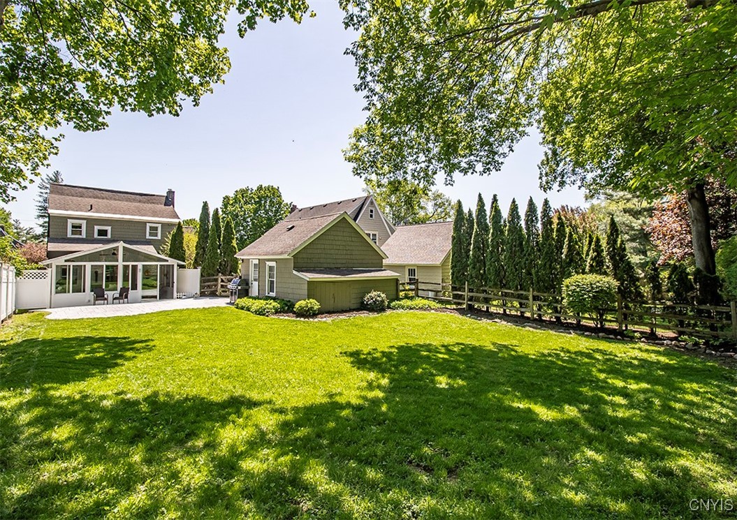 210 Wellington Road DeWitt, NY 13214 - Photo 45 of 47