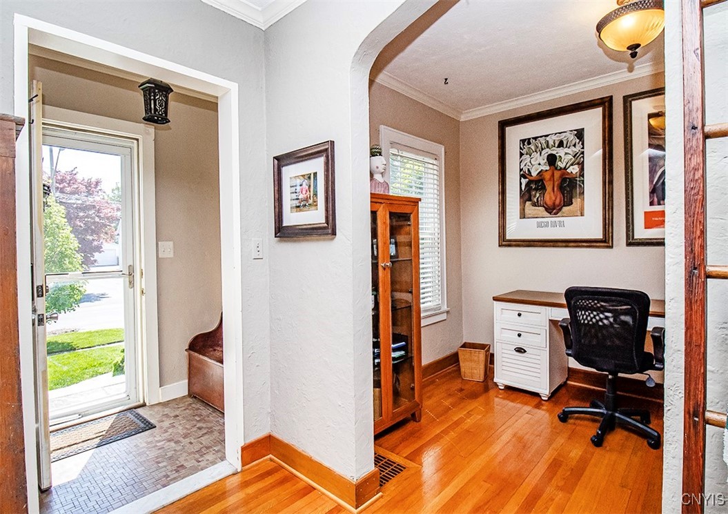 210 Wellington Road DeWitt, NY 13214 - Photo 9 of 47