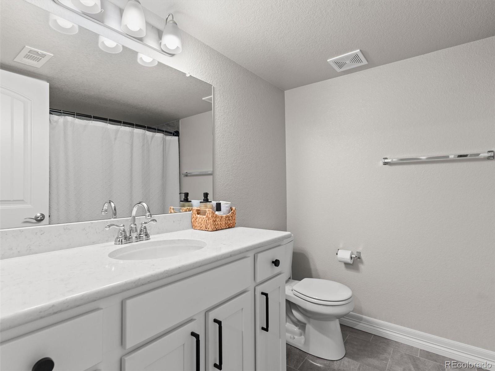 1242 Larimer Ridge Parkway Timnath, CO 80547 - Photo 46 of 50