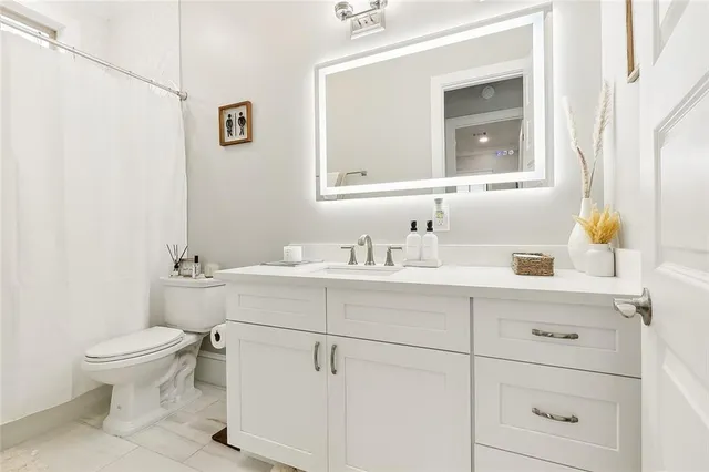 $3,000 | 8541 Victory Drive, Chalmette, LA 70043