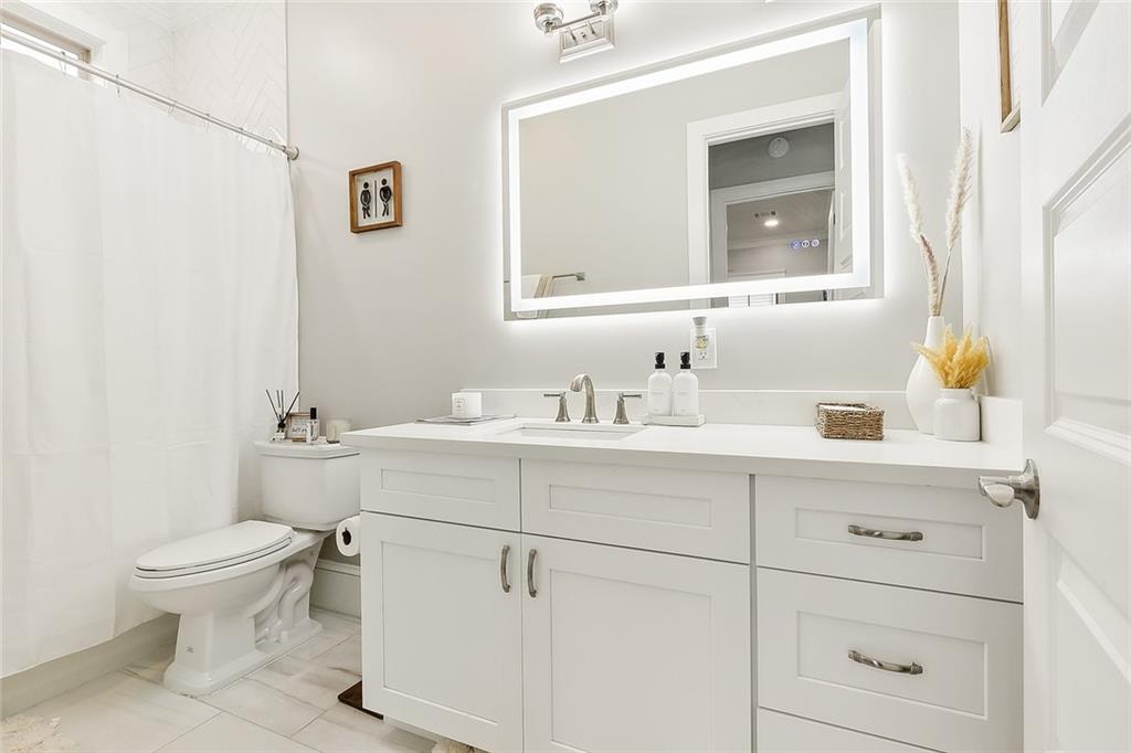 8541 Victory Drive Chalmette, LA 70043 - Photo 13 of 15