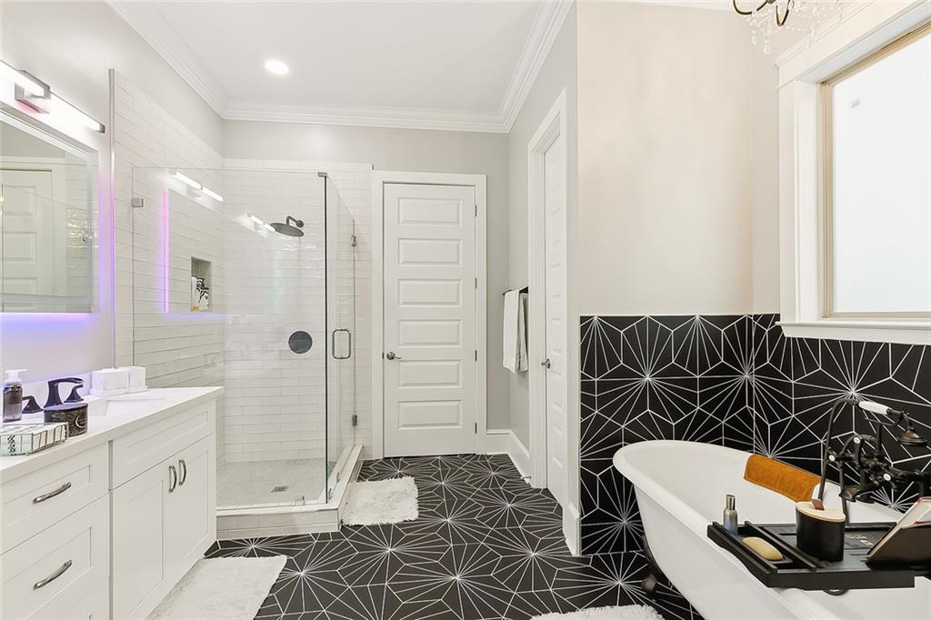 8541 Victory Drive Chalmette, LA 70043 - Photo 10 of 15