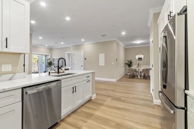 $419,900 | 10100 South Willow Street, Unit 107, Manchester, NH 03109