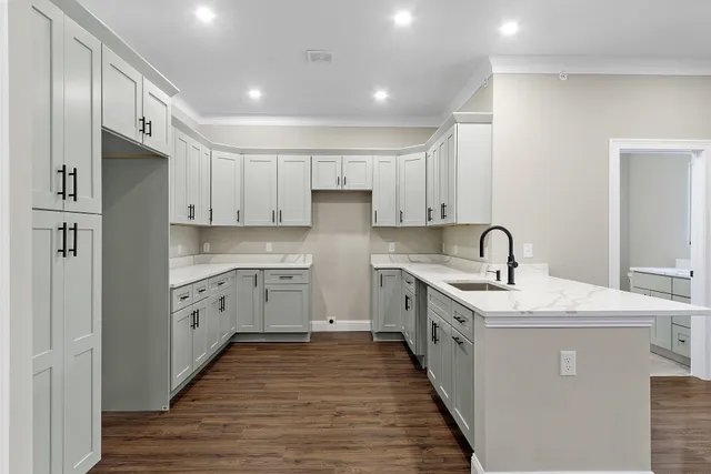 $419,900 | 10100 South Willow Street, Unit 107, Manchester, NH 03109