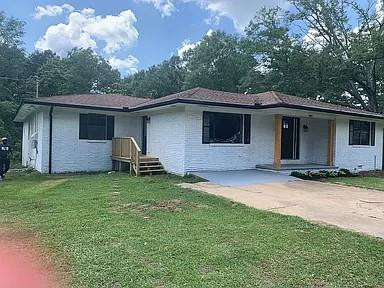 607 North Locust Street McComb, MS 39648 - Photo 1 of 23 Main View