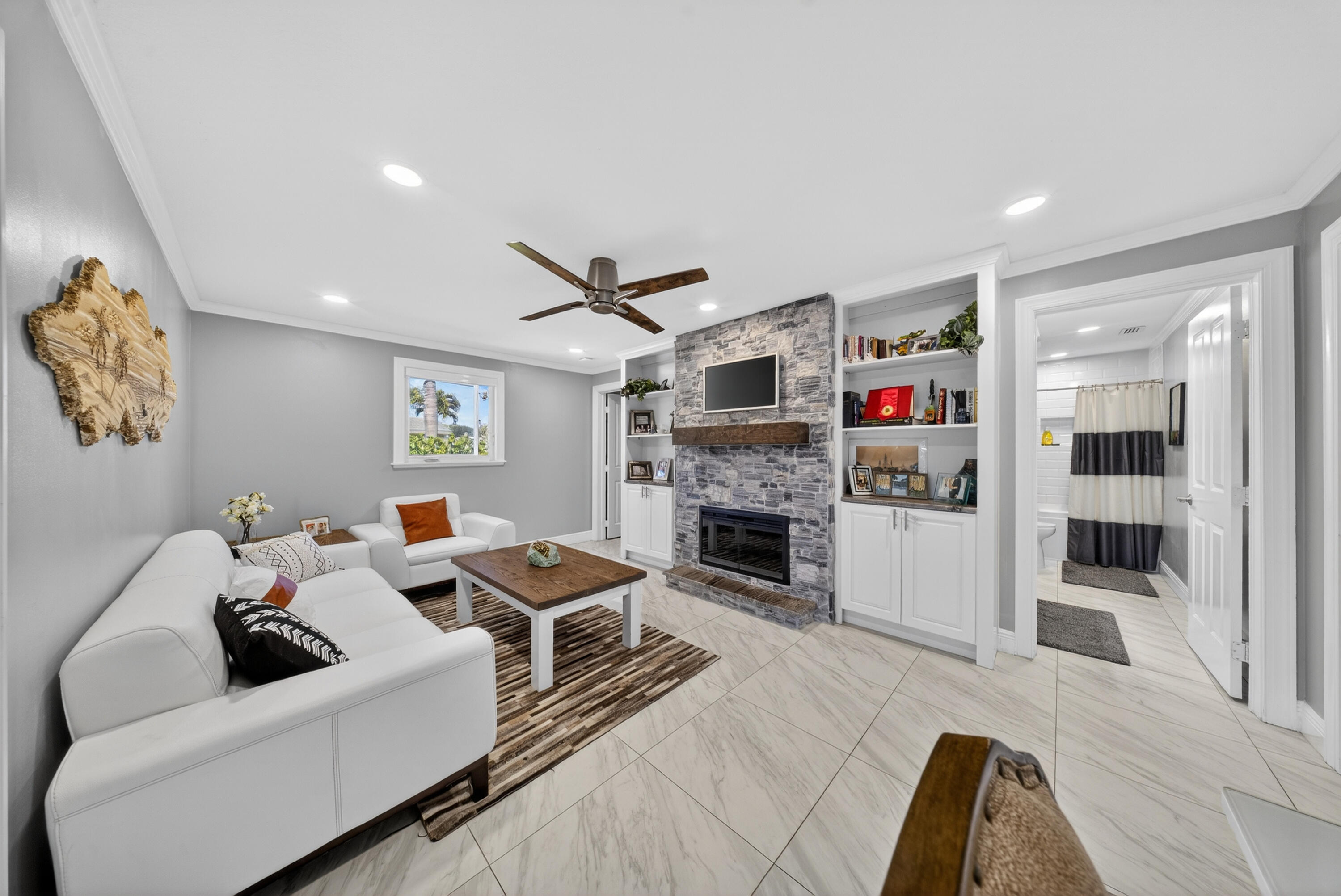 1879 Southeast Madison Street Stuart, FL 34997 - Photo 17 of 41 DSC07512