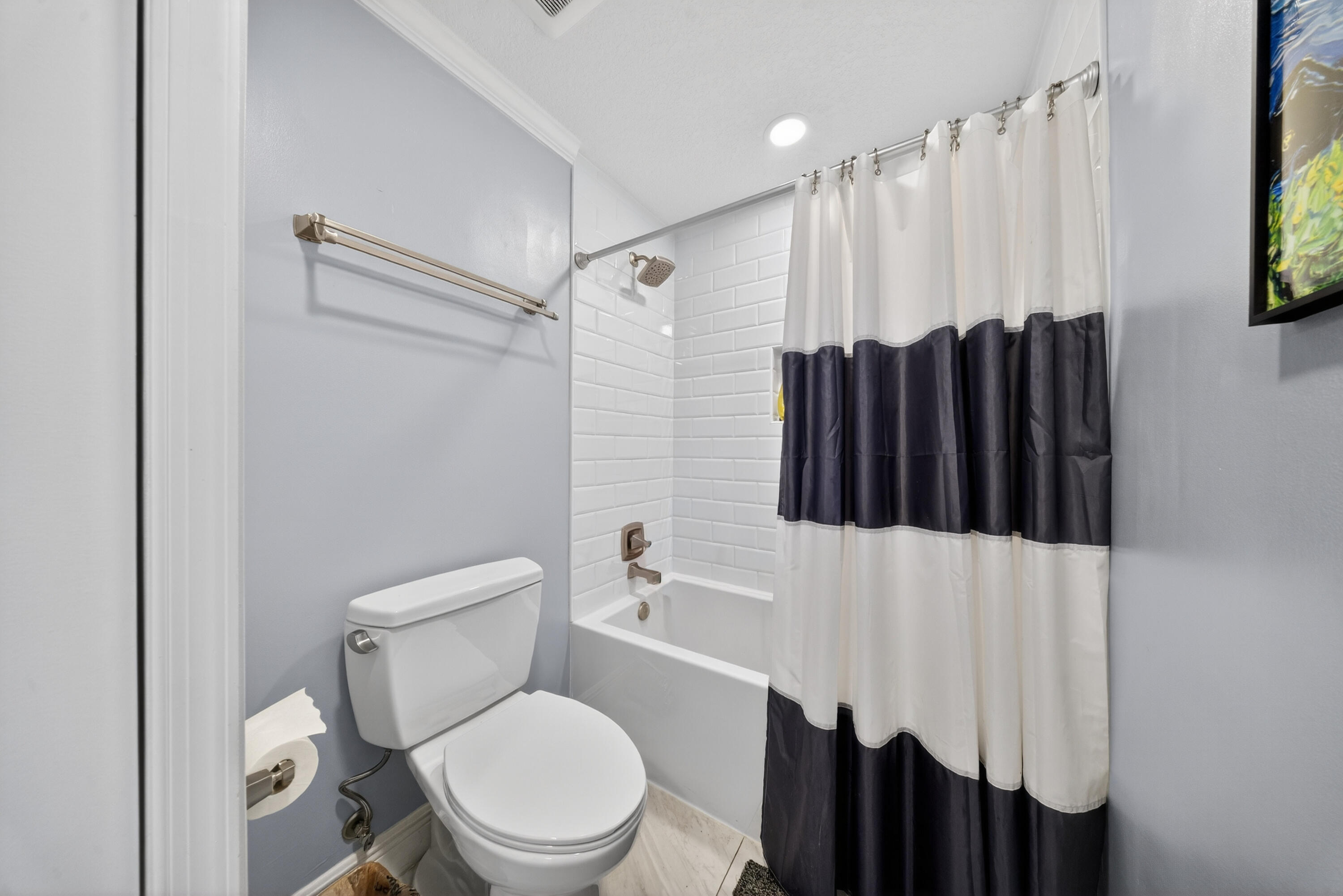 1879 Southeast Madison Street Stuart, FL 34997 - Photo 26 of 41 DSC07498