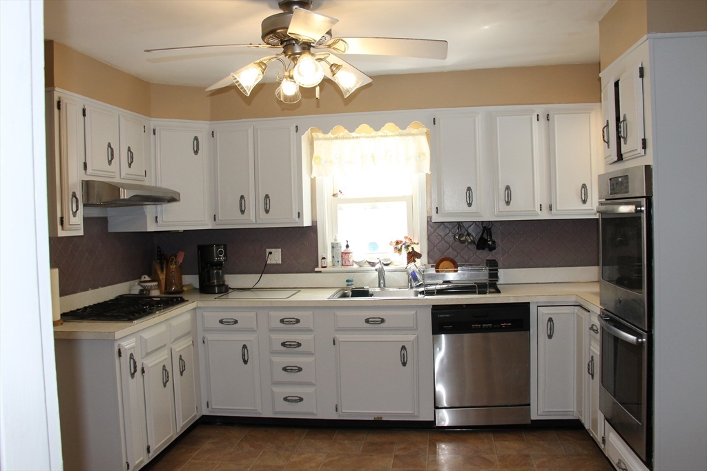 30 Marwood Road Worcester, MA 01602 - Photo 20 of 42
