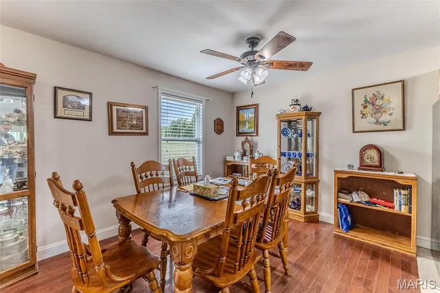 $344,900 | 22948 Gardner Road, Lebanon, MO 65536