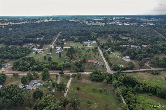 $344,900 | 22948 Gardner Road, Lebanon, MO 65536