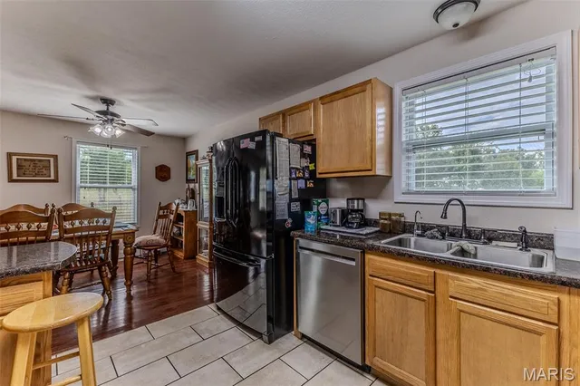 $344,900 | 22948 Gardner Road, Lebanon, MO 65536