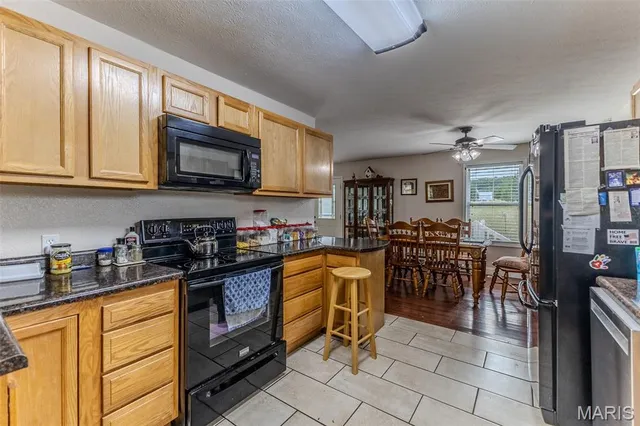 $344,900 | 22948 Gardner Road, Lebanon, MO 65536