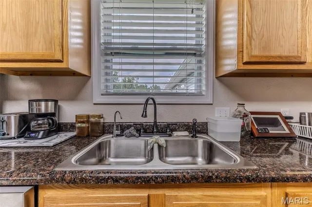 $344,900 | 22948 Gardner Road, Lebanon, MO 65536