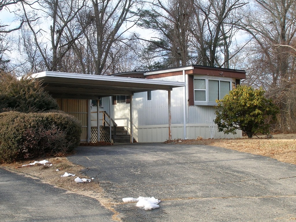 3 Upland Road Taunton, MA 02780 - Photo 1 of 10 Gallery Image 1