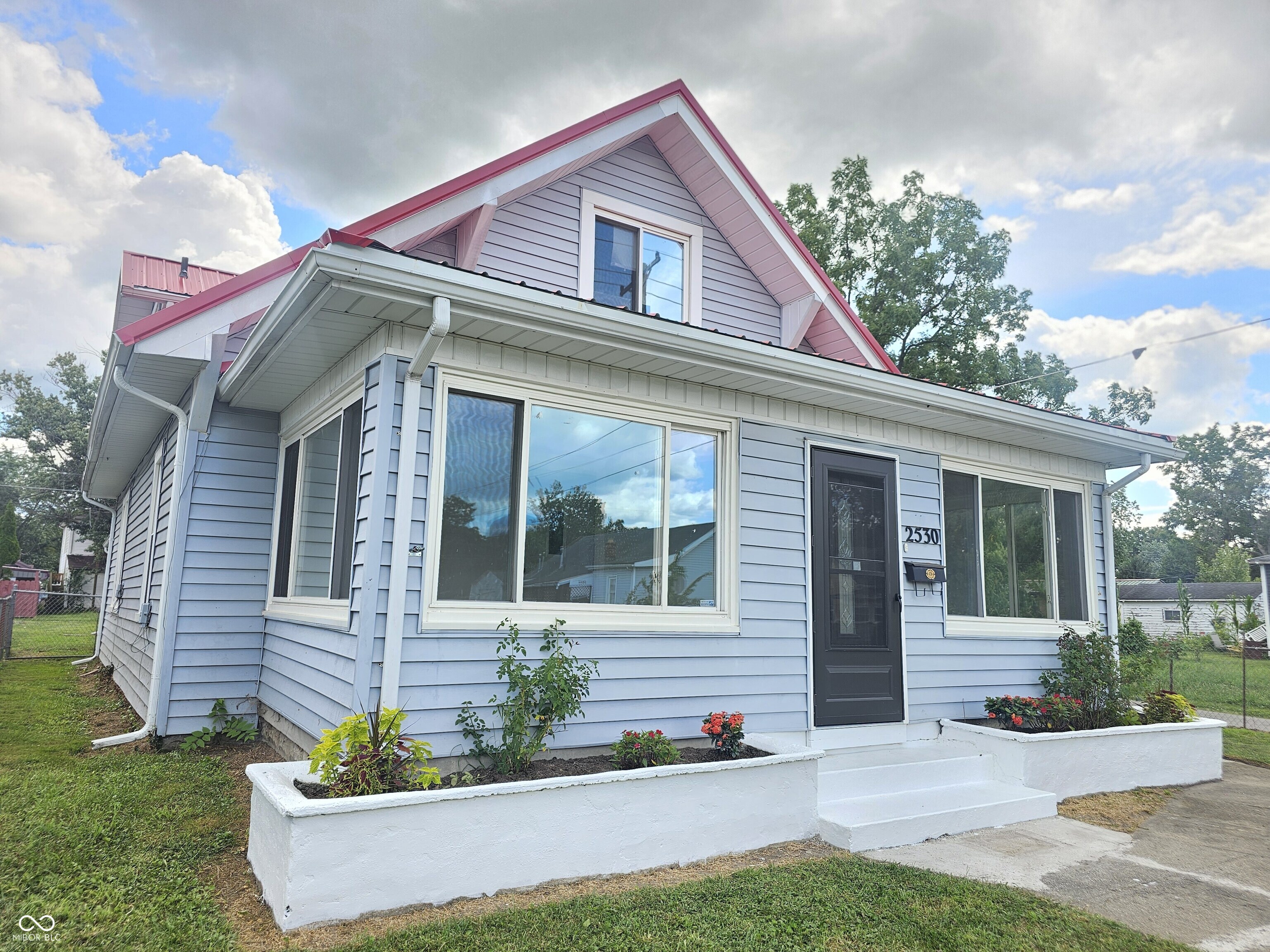 2530 Lincoln Street Anderson, IN 46016 - Photo 2 of 30