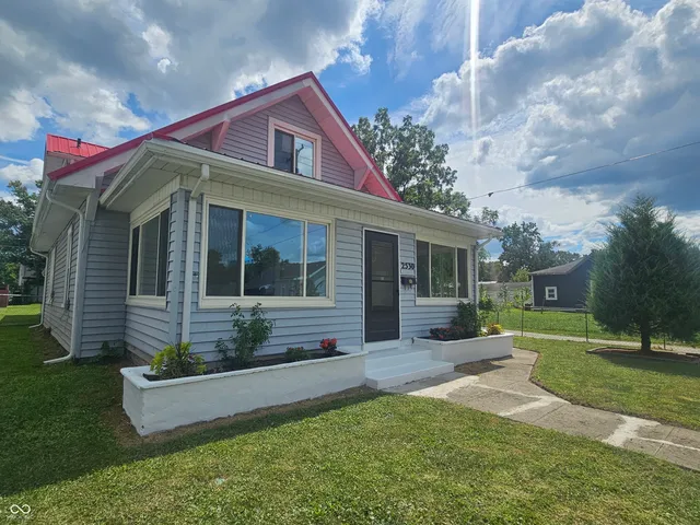 $1,950 | 2530 Lincoln Street, Anderson, IN 46016