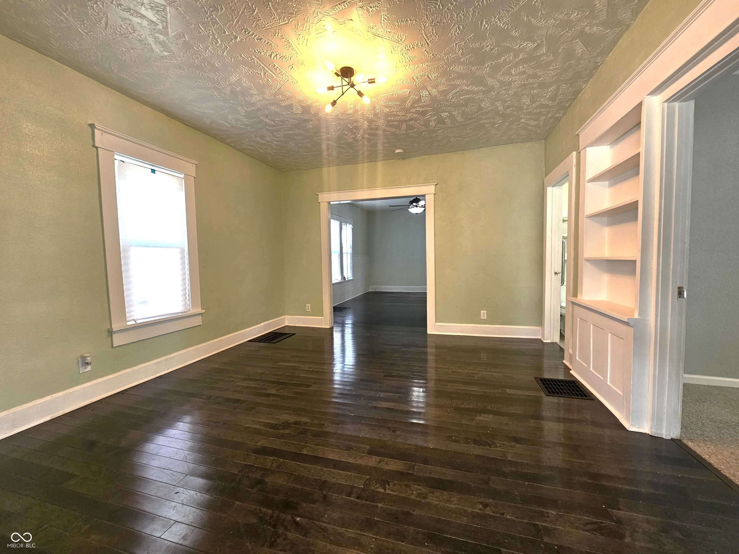 2530 Lincoln Street Anderson, IN 46016 - Photo 5 of 30