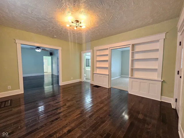 $1,950 | 2530 Lincoln Street, Anderson, IN 46016