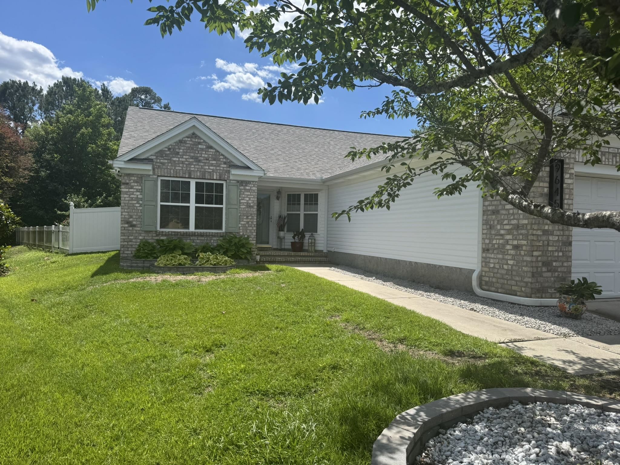 9645 Sullivan Drive Murrells Inlet, SC 29576 - Photo 3 of 28