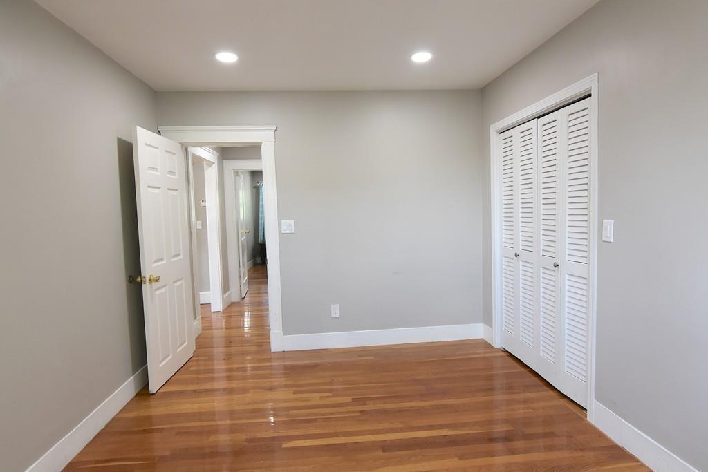 186 East Border Road Malden, MA 02148 - Photo 17 of 35 Gallery Image 17