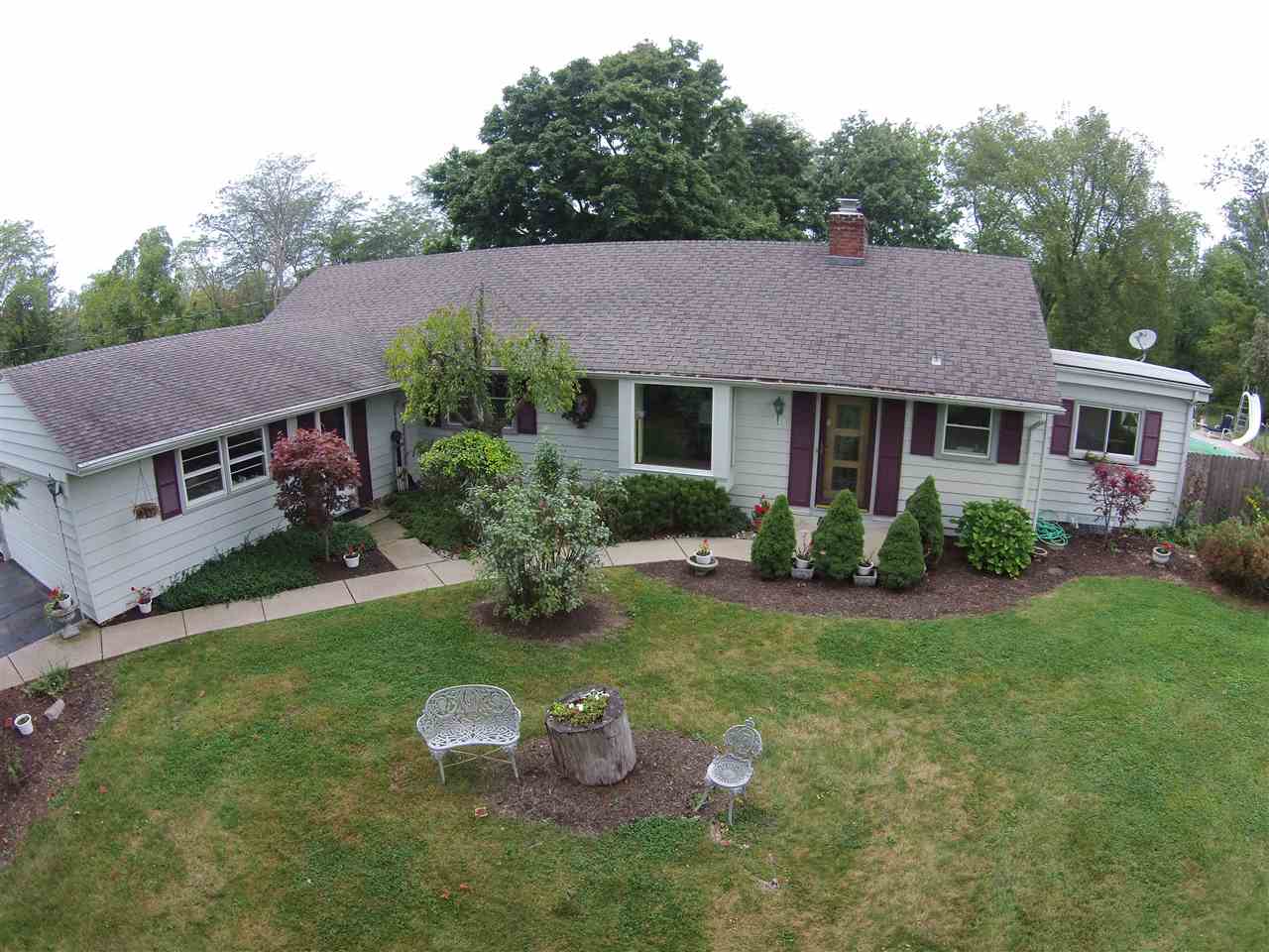 8910 Kress Road Fort Wayne, IN 46809 - Photo 2 of 36