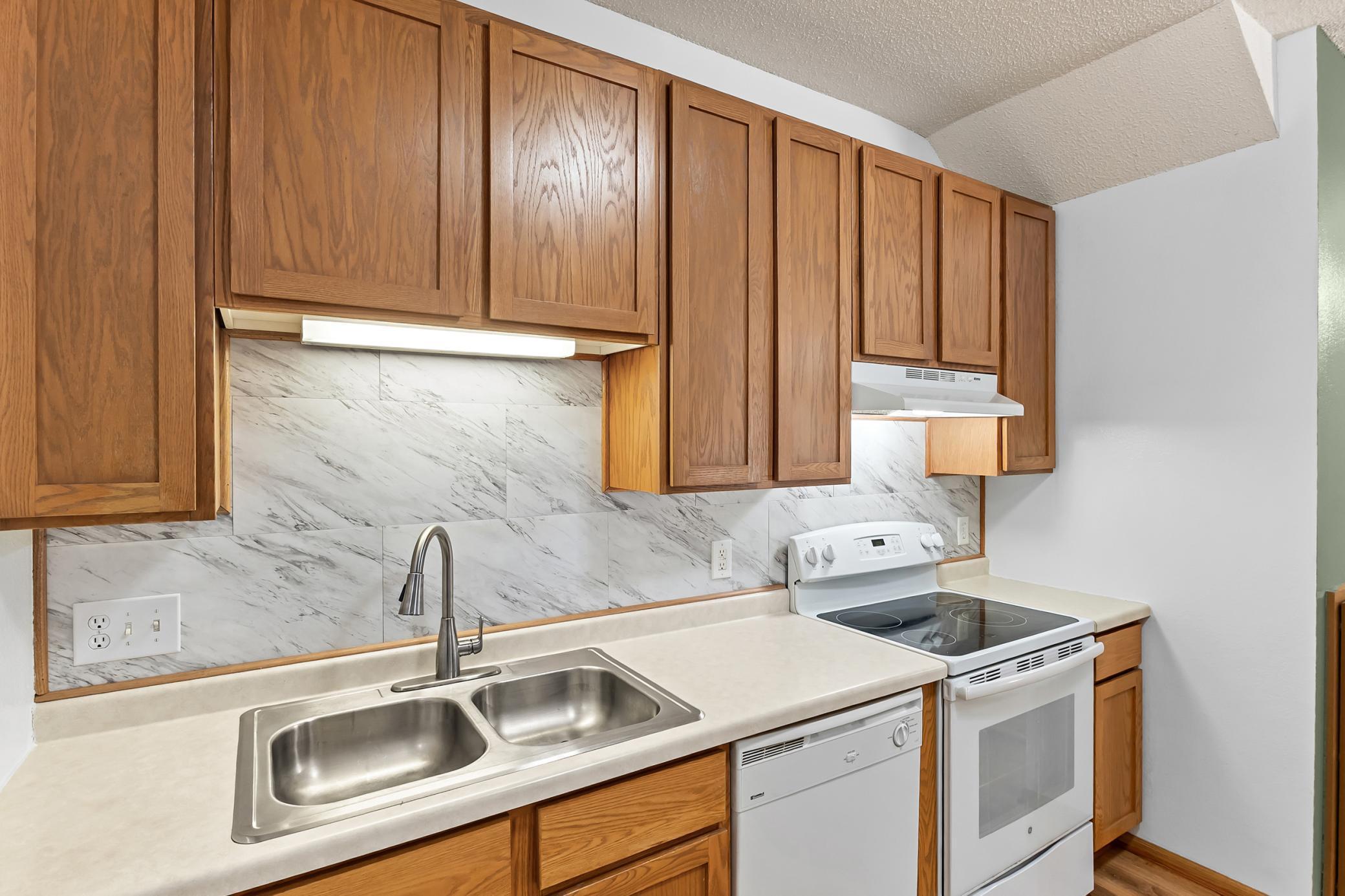 90 Bridgewater Trail Hudson, WI 54016 - Photo 9 of 30