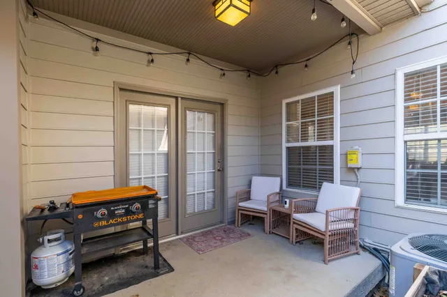 $415,000 | 7053 Sunnywood Drive, Nashville, TN 37211